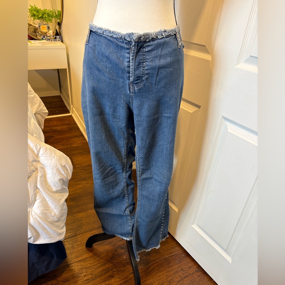 Vintage Y2K Studded Flare Jeans Frayed Waist Raw Hem Women’s Size 14